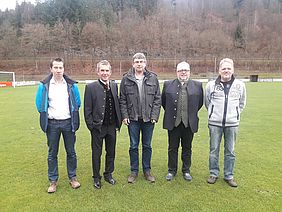 Personalratsvorsitzender Thomas Jährig, Forstbetriebsleiter Fritz Maier, Herbert Förtsch, Servicestellenleiter Roland Knöpfle, Thomas Wiedel
