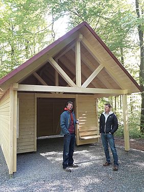 Waldhütte Schutzhütte Forstbetrieb Heigenbrücken Staatswald Wald