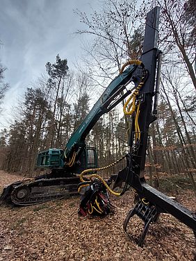 Baggerharvester Impex T 30 in Ruheposition. 