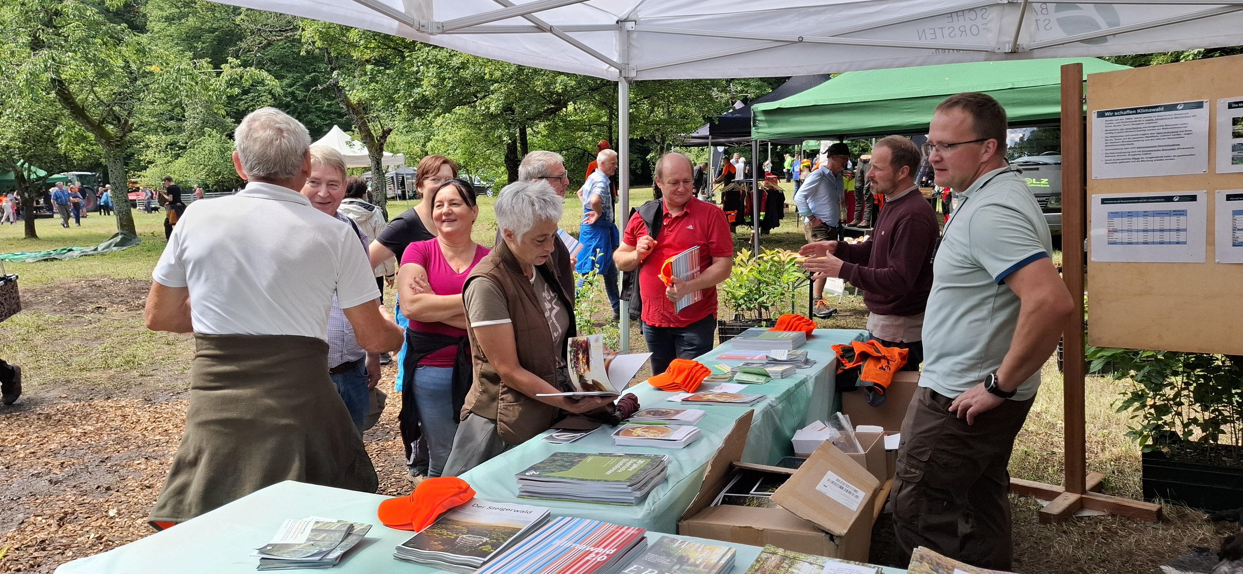 Infostand am Forstbetrieb