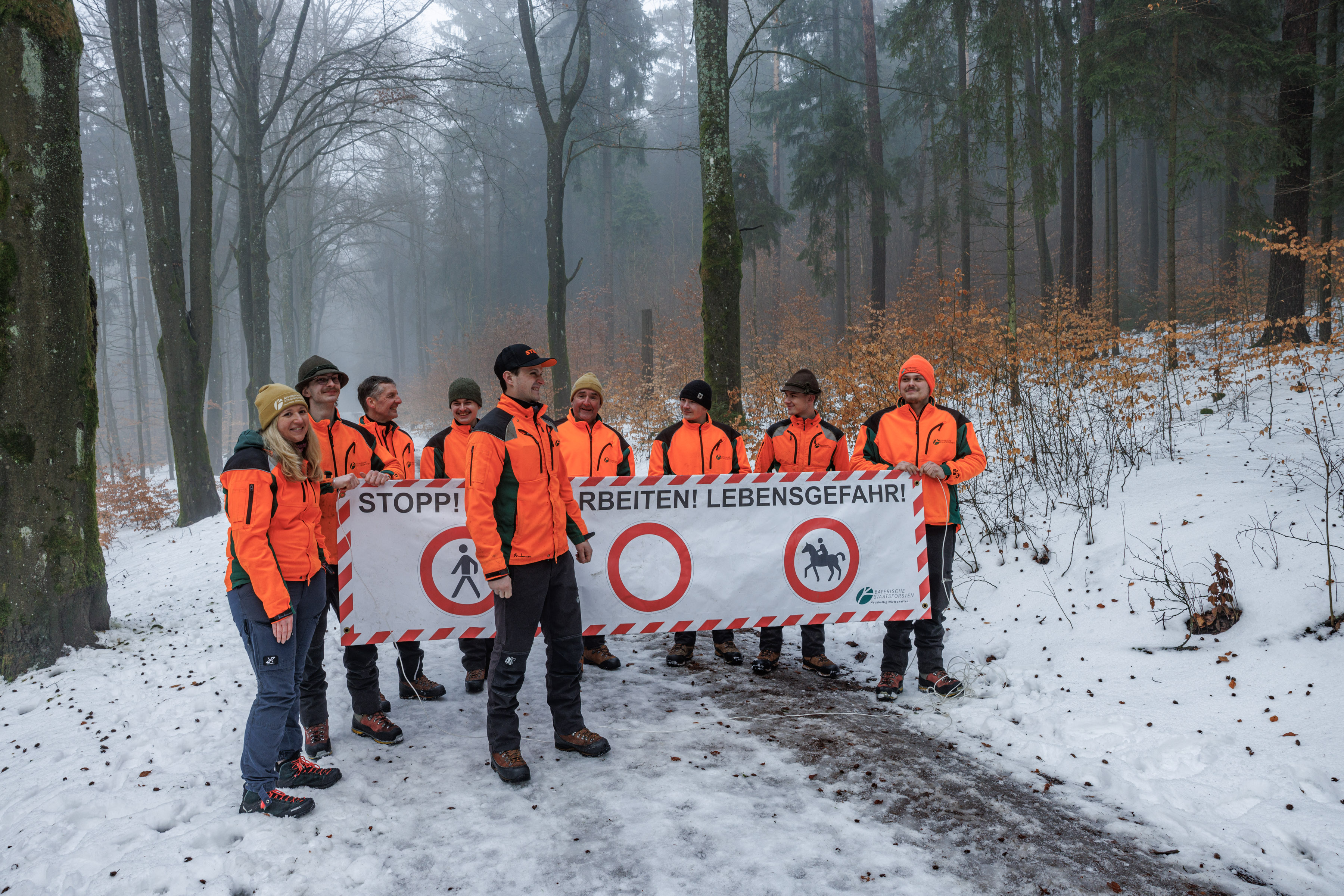 Gruppenbild Förster und Försterinnen