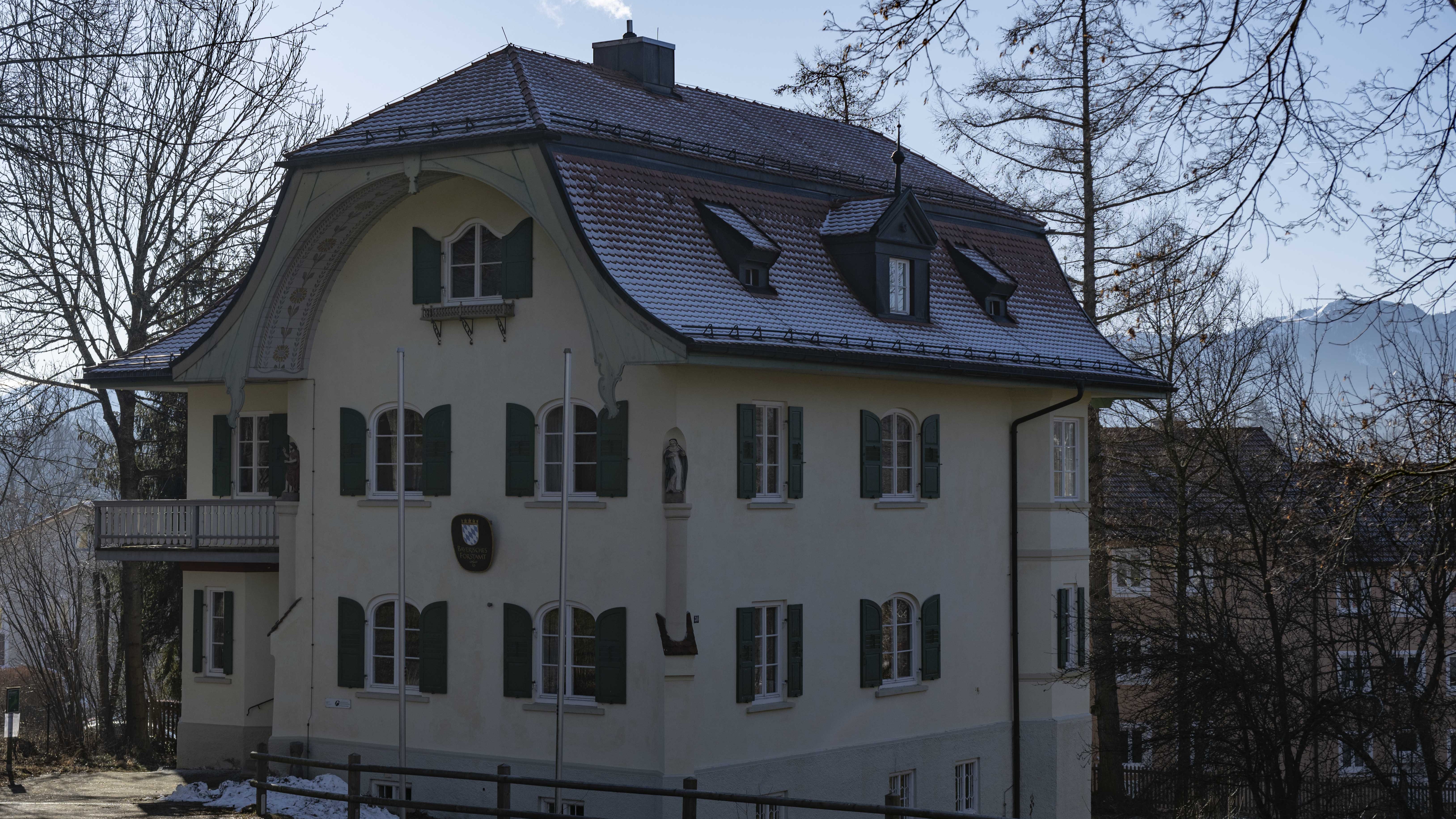 forstbetriebsgebaeude-bad toelz